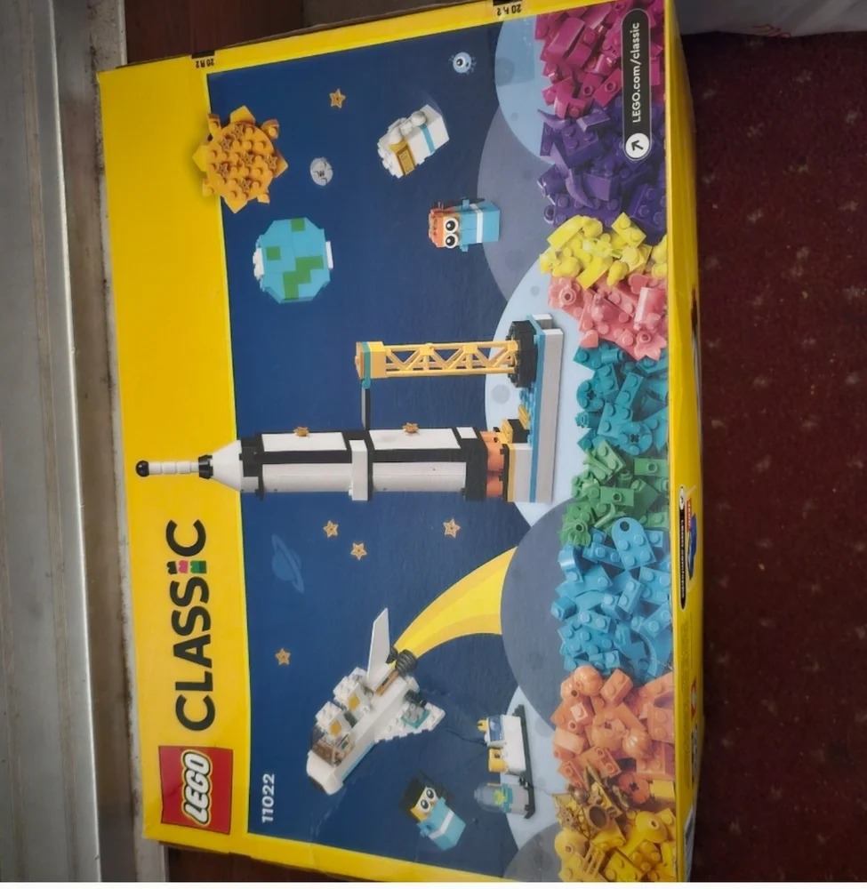 LEGO Classic Space Mission 11022 Building Set; Includes 10 Space Toy Min… - Picture 2 of 6